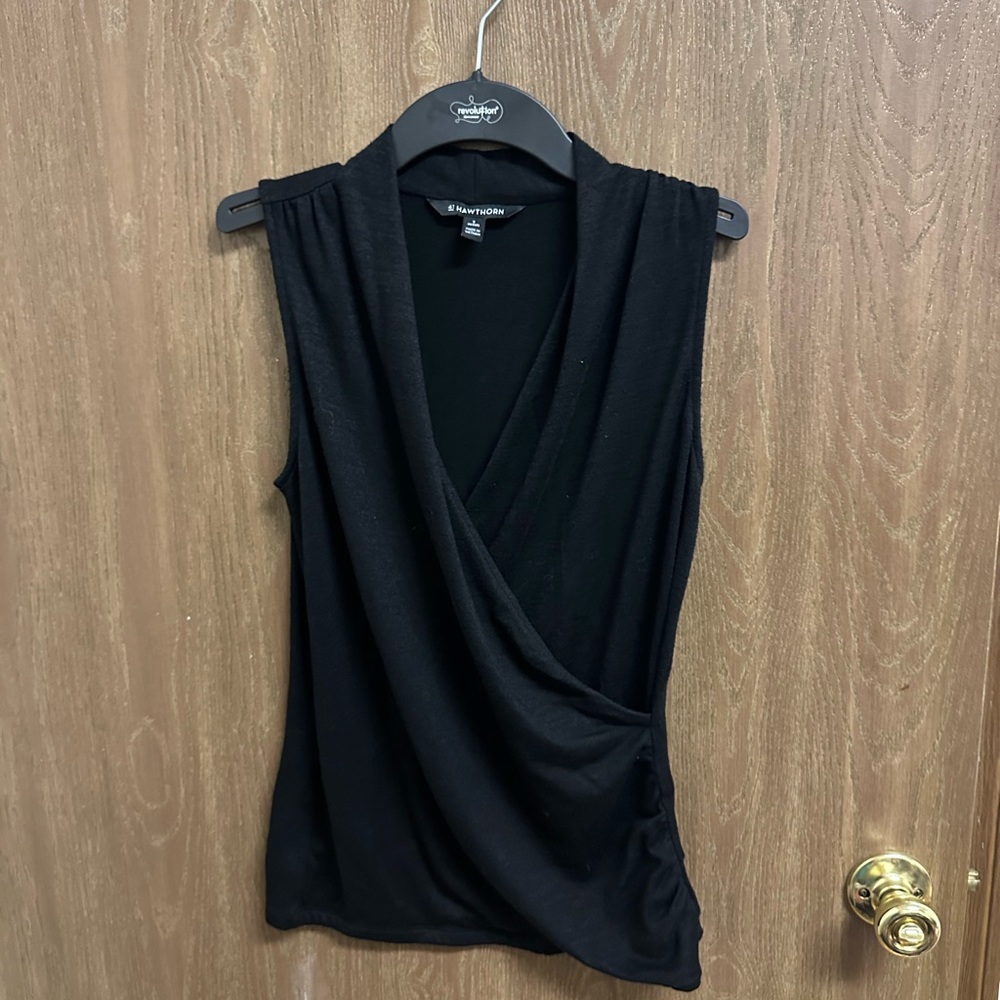41 Hawthorn‎ Black Sleeveless Wrap Blouse